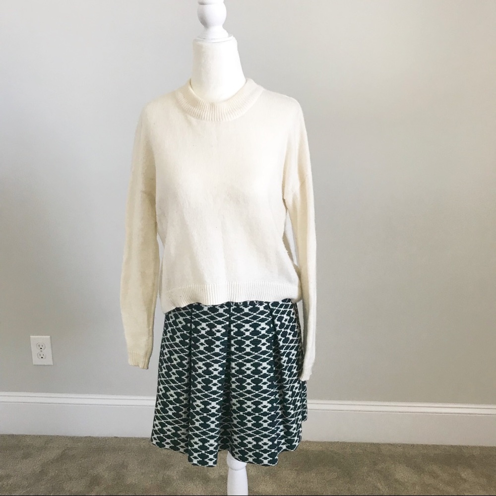 H&M White Crop Sweater